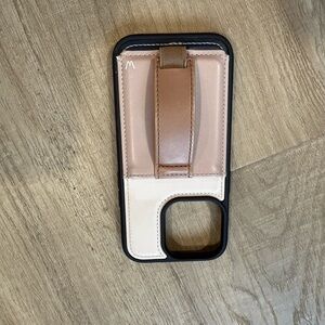 Stylish Leather Phone Case with Strap - Black and Tan